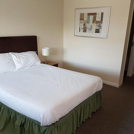 Plough Motel Stoke-on-Trent Εξωτερικό φωτογραφία