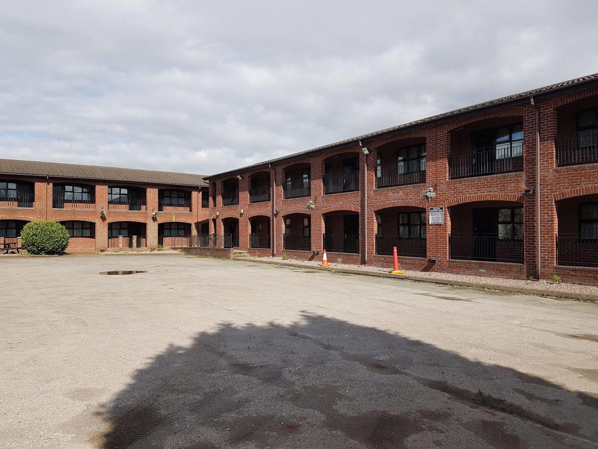Plough Motel Stoke-on-Trent Εξωτερικό φωτογραφία